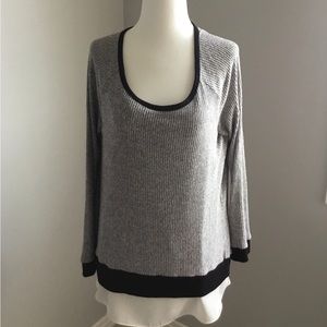 Design Lab Split-back Top, size L